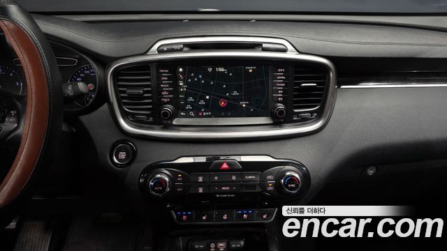 Kia Sorento Diesel 2.0 2WD Prestige 2015 — фото 14