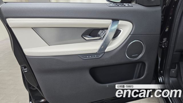 Land Rover Discovery Sport (II) P250 Dynamic SE 2025 — фото 24