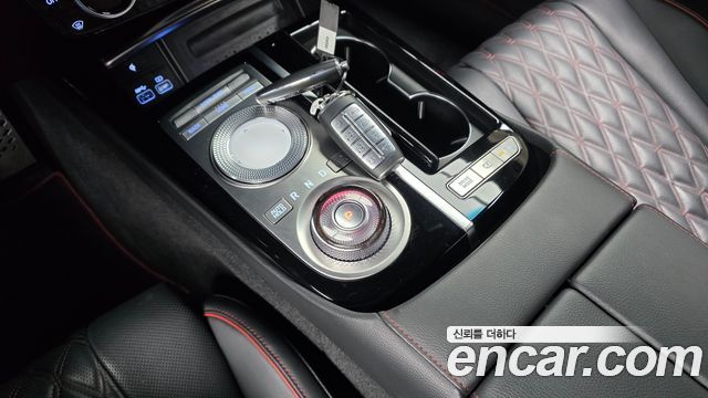 Genesis G80 (RG3) Gasoline 2.5 Turbo AWD 2022 — фото 9