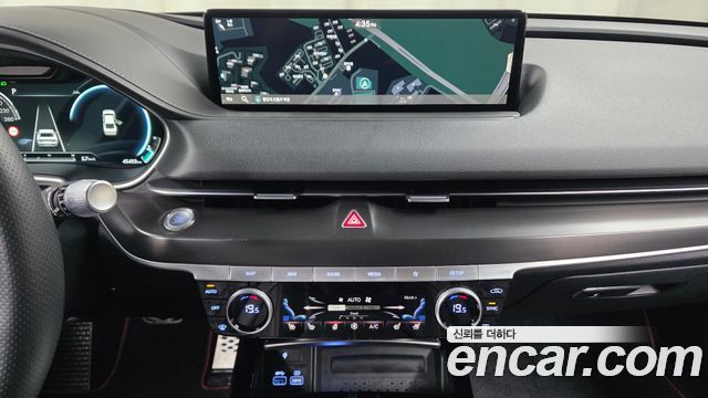 Genesis G80 (RG3) Gasoline 2.5 Turbo AWD 2022 — фото 14
