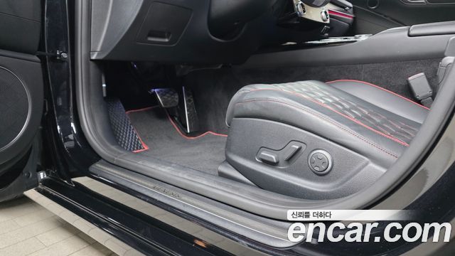Genesis G80 (RG3) Gasoline 2.5 Turbo AWD 2022 — фото 32