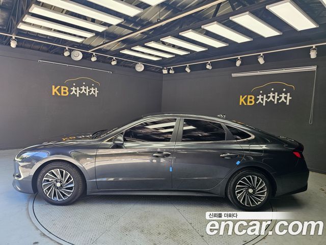 Hyundai Sonata (DN8) 1.6 Turbo Premium Family 2020 — фото 4