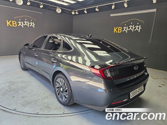 Hyundai Sonata (DN8) 1.6 Turbo Premium Family 2020 — фото 5