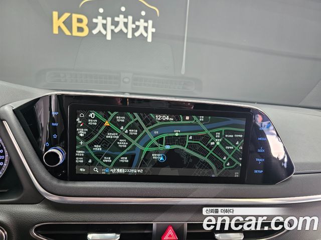 Hyundai Sonata (DN8) 1.6 Turbo Premium Family 2020 — фото 18