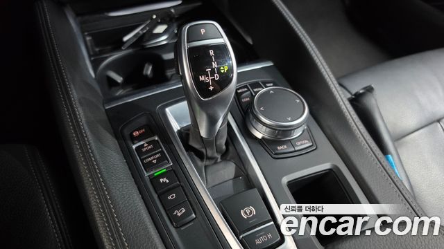 BMW X6 (F16) xDrive 30d 2018 — фото 9