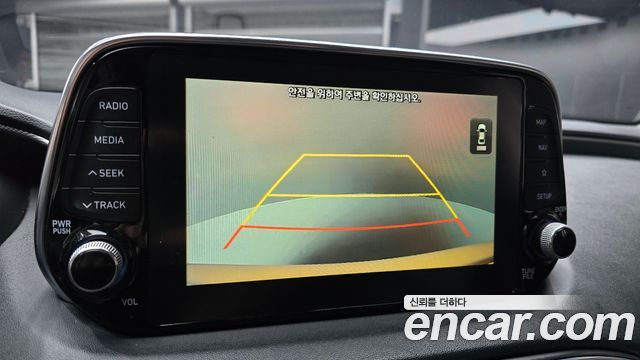 Hyundai Santa Fe (TM) Diesel 2,0 4WD Exclusive Special 2019 — фото 15