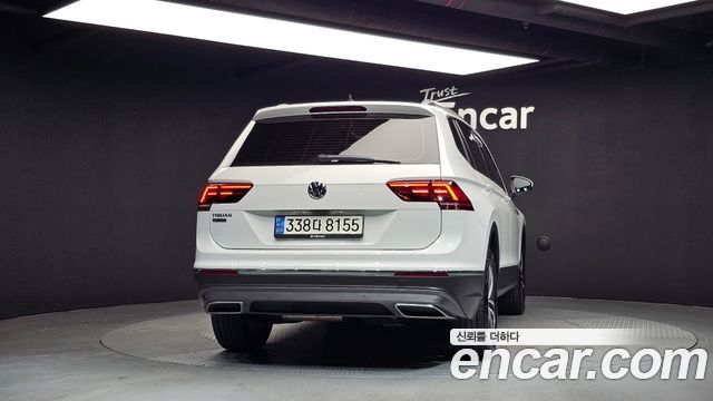 Volkswagen Tiguan Allspace 2.0 TDI Prestige 2020 — фото 4