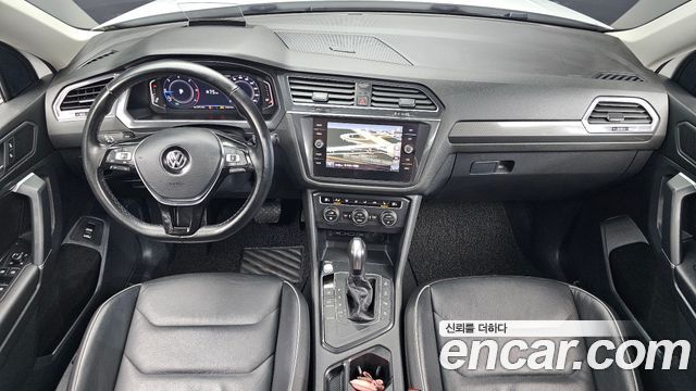 Volkswagen Tiguan Allspace 2.0 TDI Prestige 2020 — фото 7