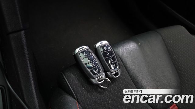 Hyundai Veloster (JS) 1.6 Turbo Sport Core 2018 — фото 17