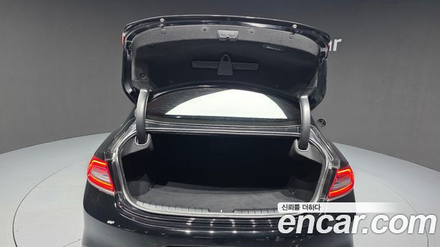 Hyundai Grandeur (IG) 2.4 Premium 2018 — фото 20