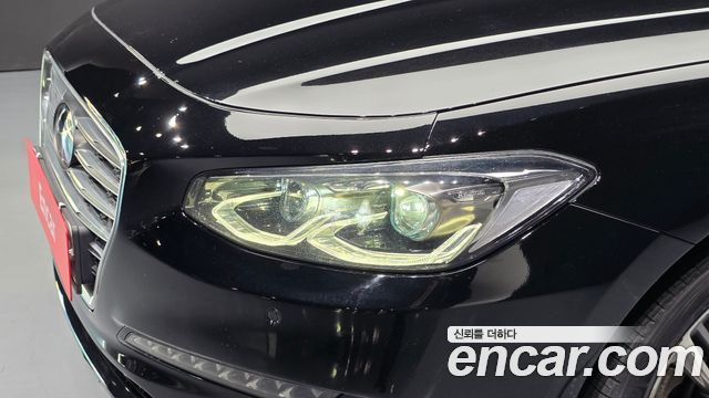 Hyundai Grandeur (IG) 2.4 Premium 2018 — фото 22