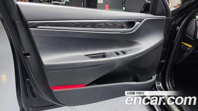 Hyundai Grandeur (IG) 2.4 Premium 2018 — фото 24