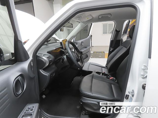 Hyundai Casper The Essential Light 2024 — фото 10