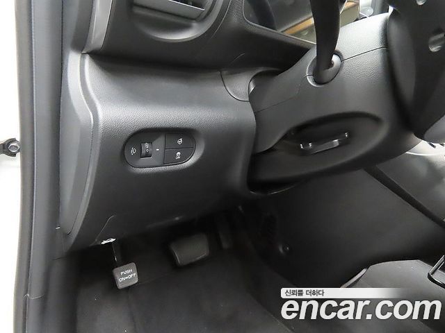 Hyundai Casper The Essential Light 2024 — фото 16