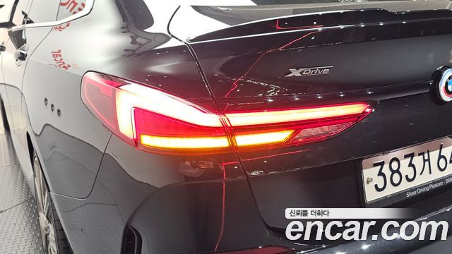 BMW 2 Series Gran Coupe (F44) M235i xDrive 2023 — фото 23
