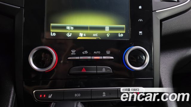 Renault Korea SM6 2.0 GDe SE 2017 — фото 17