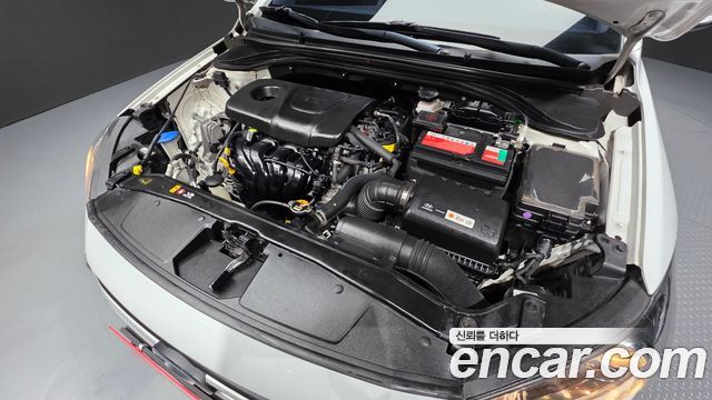 Hyundai Avante (AD) 1.6 GDI Value Plus 2018 — фото 6