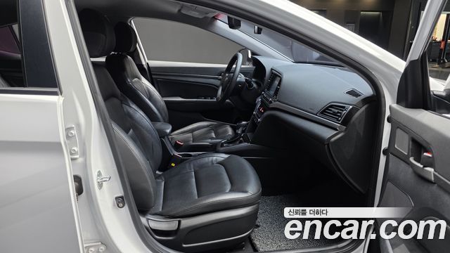 Hyundai Avante (AD) 1.6 GDI Value Plus 2018 — фото 26