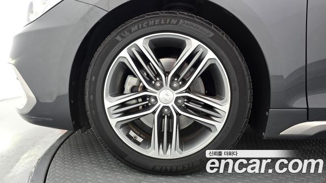 Hyundai Grandeur (IG) 2.4 Premium 2017 — фото 5