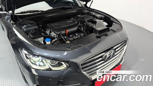 Hyundai Grandeur (IG) 2.4 Premium 2017 — фото 6