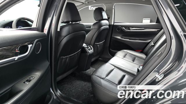 Hyundai Grandeur (IG) 2.4 Premium 2017 — фото 11
