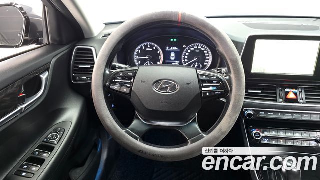 Hyundai Grandeur (IG) 2.4 Premium 2017 — фото 12