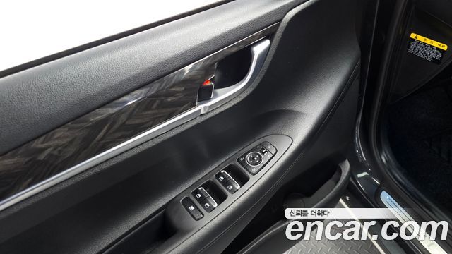 Hyundai Grandeur (IG) 2.4 Premium 2017 — фото 17