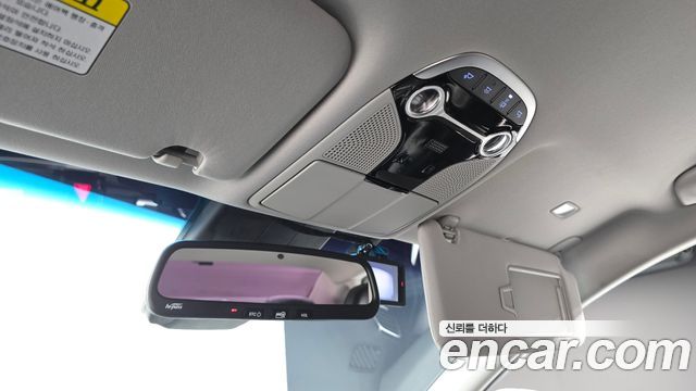 Hyundai Grandeur (IG) 2.4 Premium 2017 — фото 18