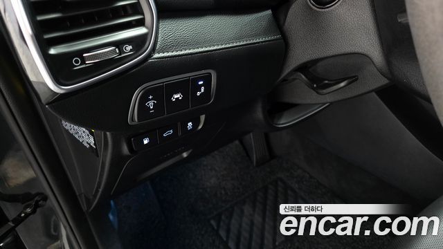 Hyundai Grandeur (IG) 2.4 Premium 2017 — фото 19