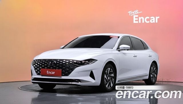 Hyundai Grandeur Hybrid (IG) Le Blanc 2022 — фото 1