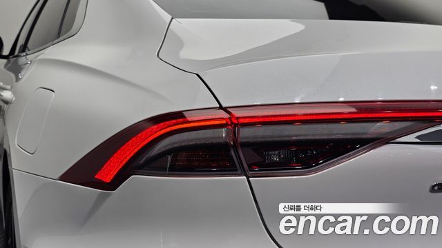 Hyundai Grandeur Hybrid (IG) Le Blanc 2022 — фото 23