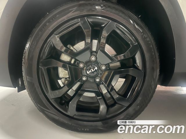 Kia Seltos Gasoline 1.6 Turbo 2WD Gravity 2023 — фото 7