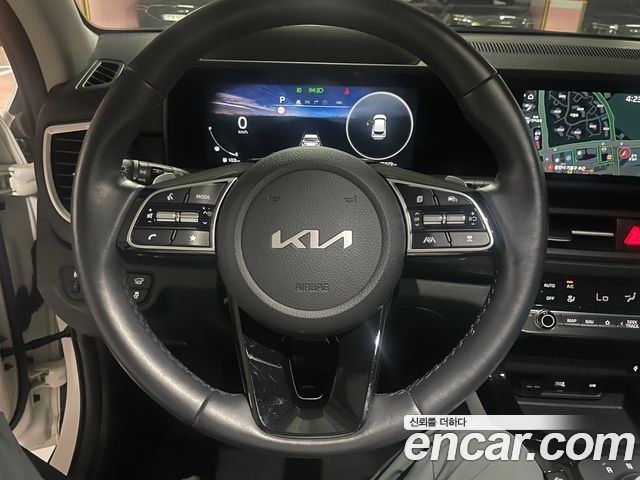 Kia Seltos Gasoline 1.6 Turbo 2WD Gravity 2023 — фото 15