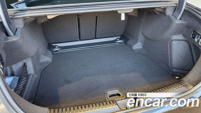 Mercedes-Benz E-Class (W214) E300 4MATIC Exclusive 2025 — фото 15