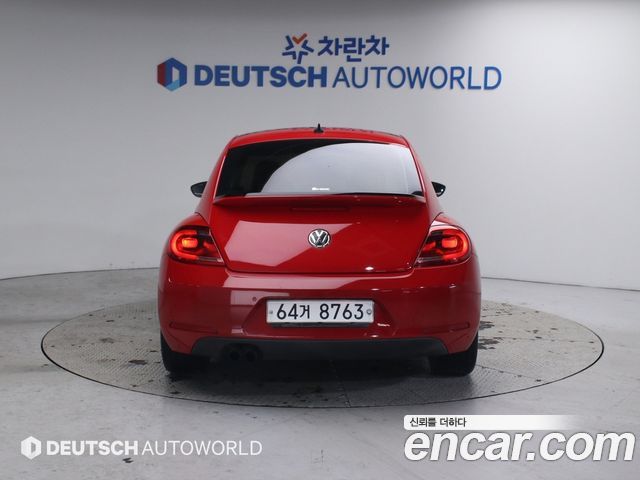 Volkswagen Beetle 2.0 TDI Premium 3rd 2014 — фото 4