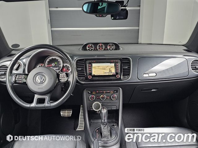 Volkswagen Beetle 2.0 TDI Premium 3rd 2014 — фото 7