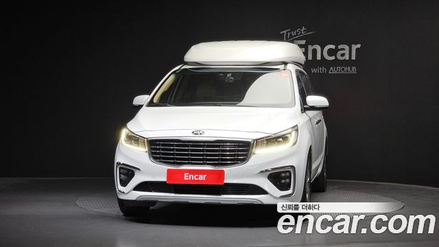 Kia Carnival 9-Seater Hi-Limousine Prestige 2019 — фото 3