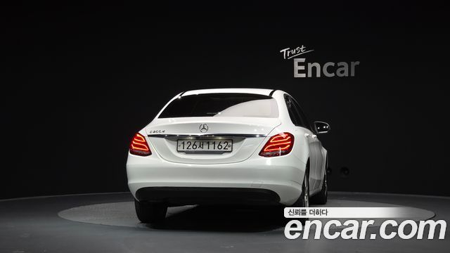 Mercedes-Benz C-Class (W205) C200 d 2016 — фото 4