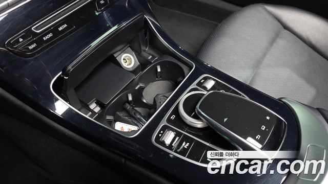 Mercedes-Benz C-Class (W205) C200 d 2016 — фото 16