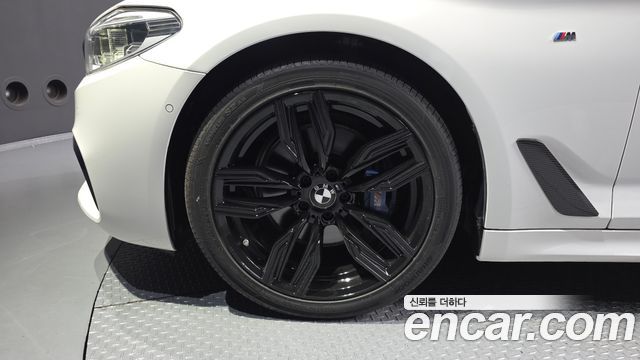 BMW 5 Series (G30) 530i M Sport Package Plus 2017 — фото 5