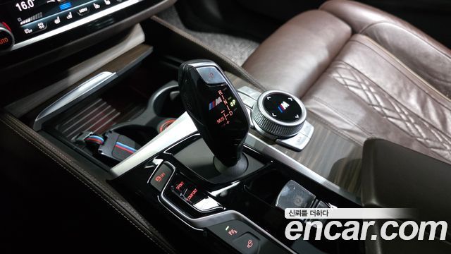 BMW 5 Series (G30) 530i M Sport Package Plus 2017 — фото 9