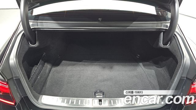 Genesis G90 (RS4) Gasoline 3.5 Turbo AWD 2022 — фото 18