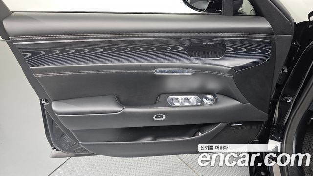 Genesis G90 (RS4) Gasoline 3.5 Turbo AWD 2022 — фото 24