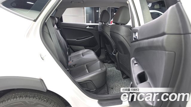 Hyundai Tucson Gasoline 1.6 turbo 2WD Premium 2019 — фото 12