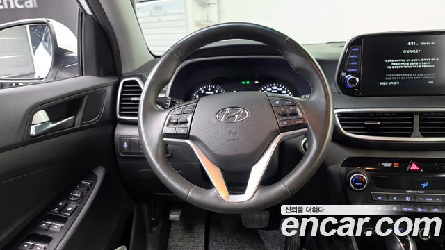 Hyundai Tucson Gasoline 1.6 turbo 2WD Premium 2019 — фото 13