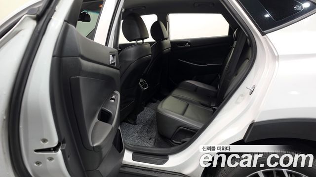 Hyundai Tucson Gasoline 1.6 turbo 2WD Premium 2019 — фото 26