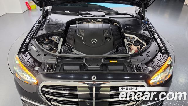 Mercedes-Benz S-Class (W223) S580L 4MATIC 2023 — фото 6