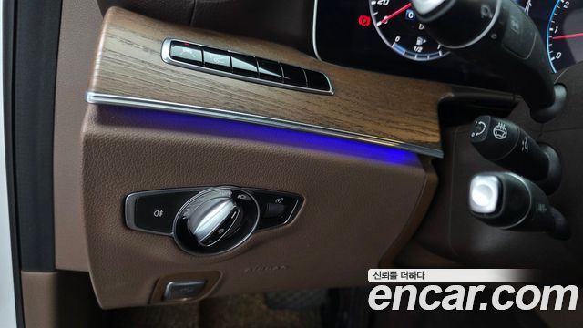 Mercedes-Benz E-Class (W213) E300 Exclusive 2018 — фото 28