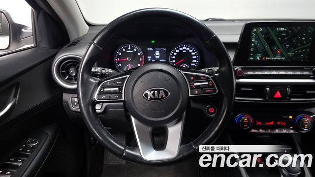 Kia K3 Prestige 2021 — фото 13