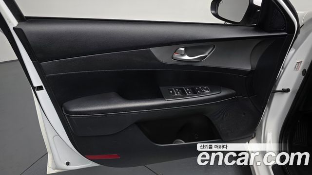 Kia K3 Prestige 2021 — фото 24